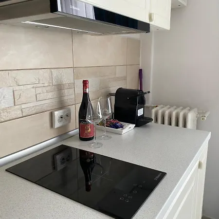 Old Town - Victoriei 1