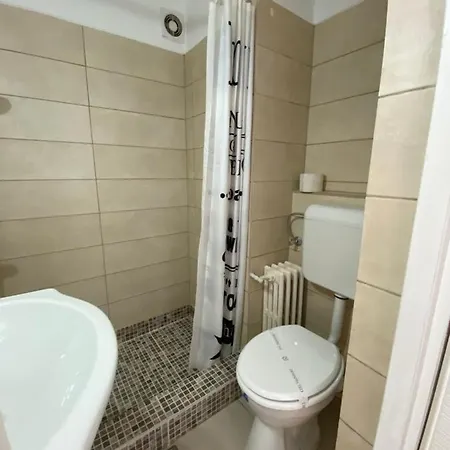 Old Town - Victoriei 1