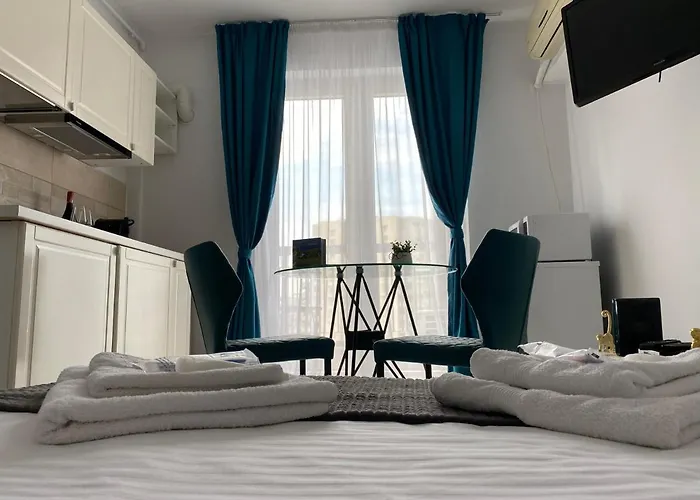 Old Town - Victoriei 1