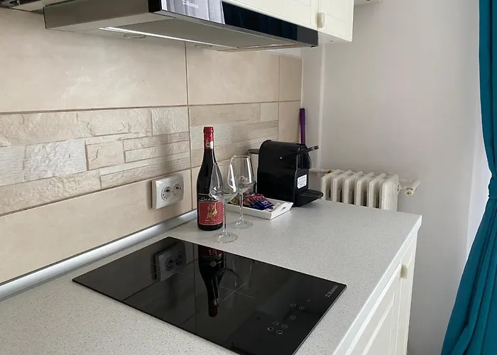 Old Town - Victoriei 1